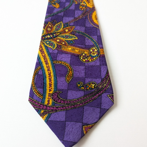 Versace Purple and Yellow Men's Tie - Picture 5 of 13